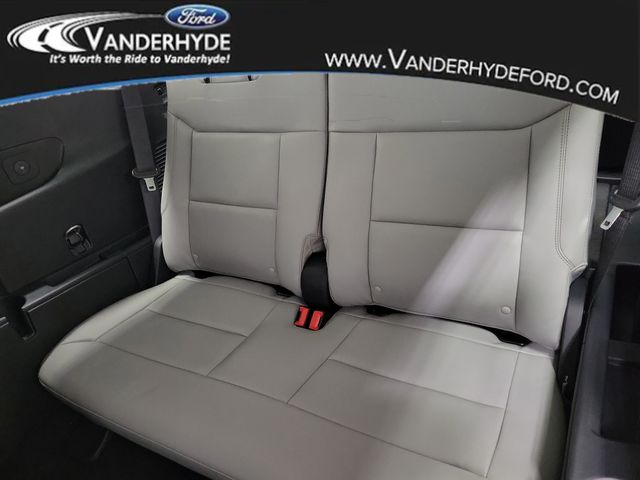 2026 Ford Explorer Active - Photo 13