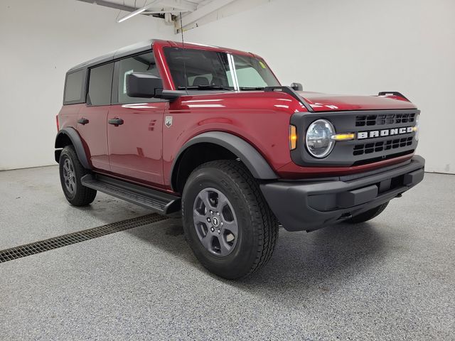 2025 Ford Bronco Big Bend photo 2
