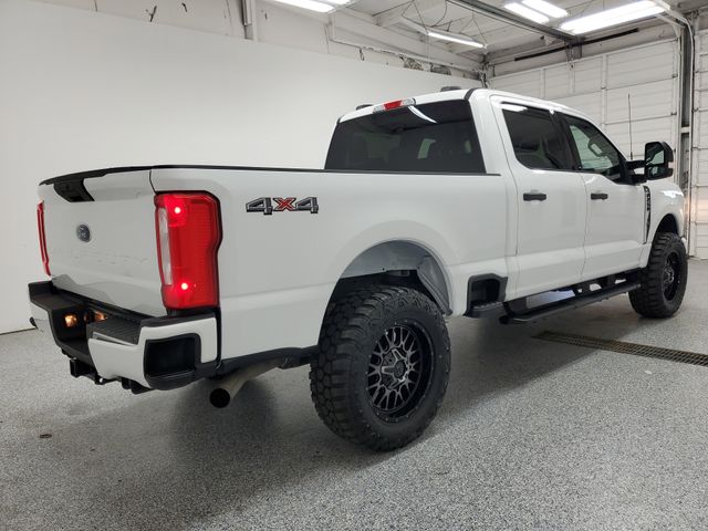2024 Ford F-250 photo 3