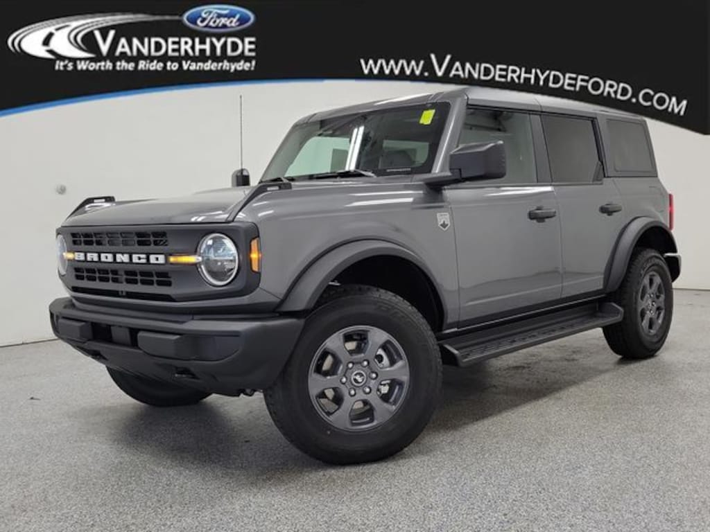 New 2025 Ford Bronco Big Bend SUV