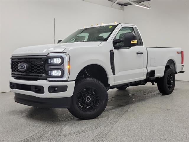 2026 Ford F-350 Base's photo