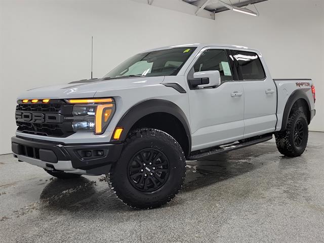 2025 Ford F-150 Raptor's photo