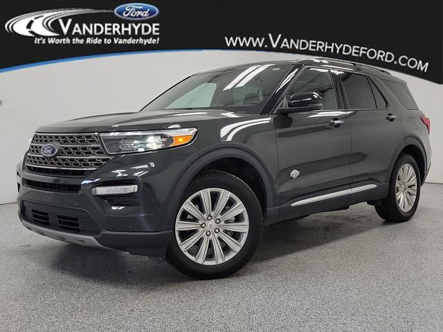 2022 Ford Explorer King Ranch's photo