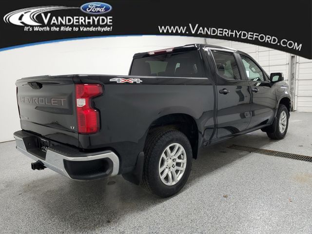 2020 Chevrolet Silverado 1500 LT - Photo 3