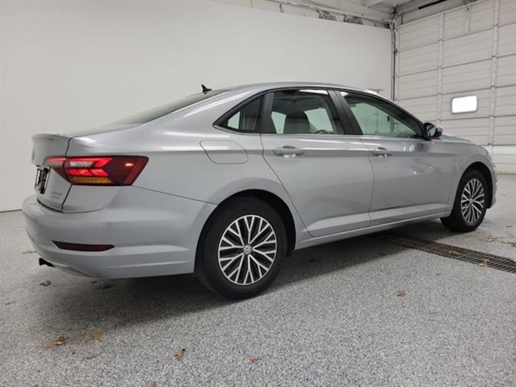 Used 2019 Volkswagen Jetta 1.4T R-Line Ulev