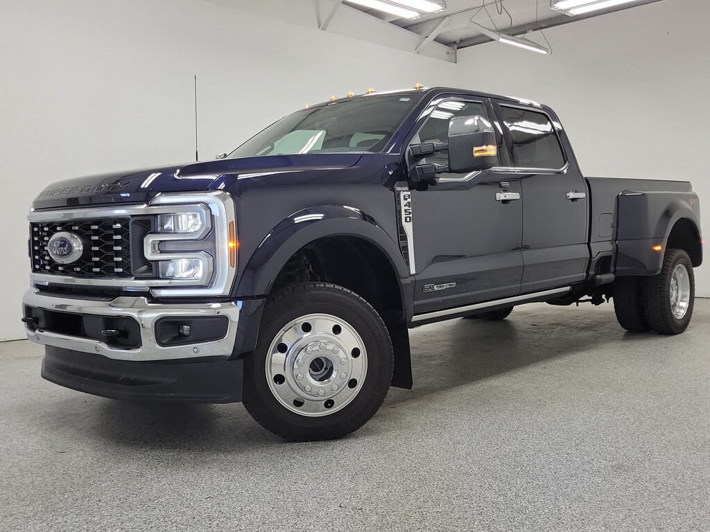 Used 2025 Ford Super Duty F-450 DRW XL Truck