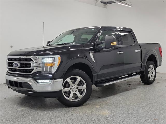 2021 Ford F-150 XLT's photo