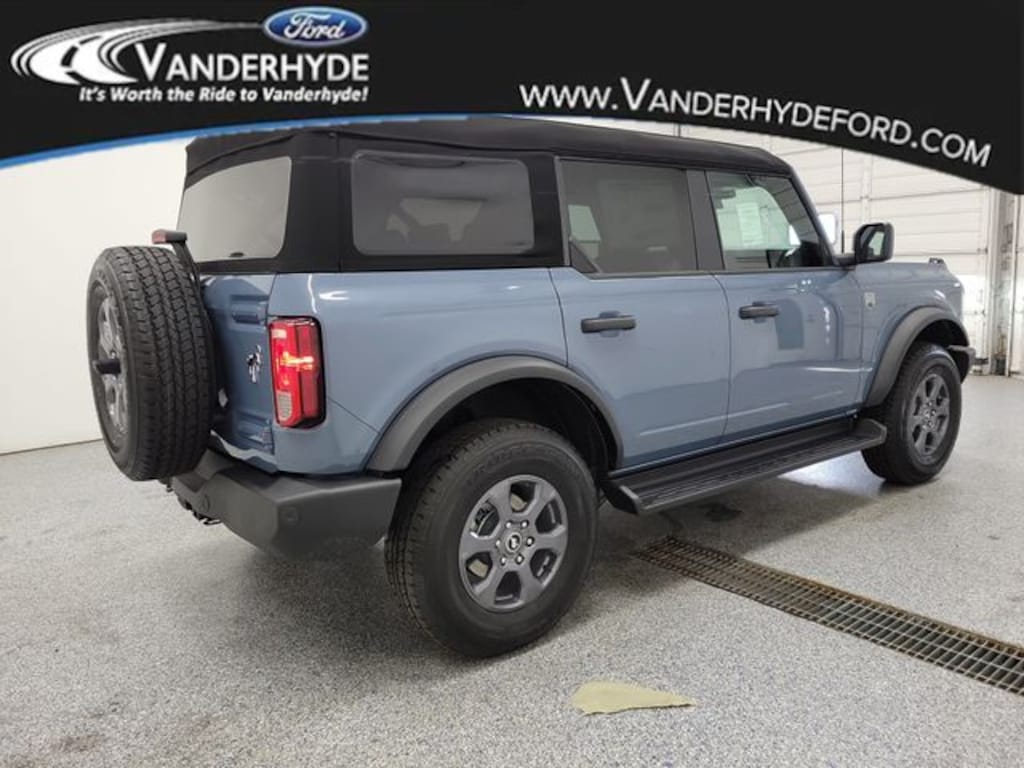 New 2025 Ford Bronco Big Bend SUV