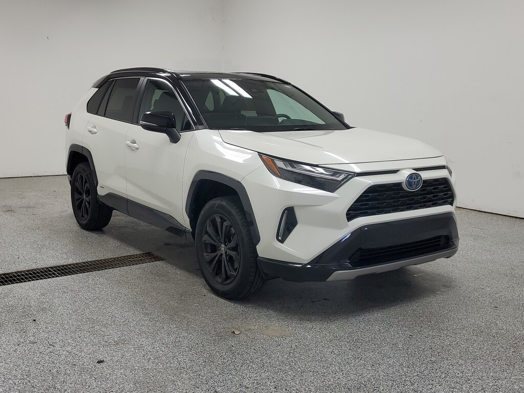 Used 2022 Toyota RAV4 XSE Sport Utility
