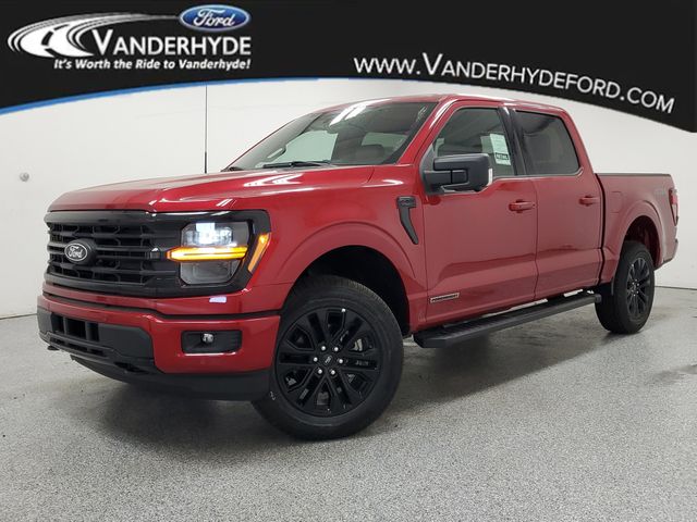 2025 Ford F-150 XLT's photo