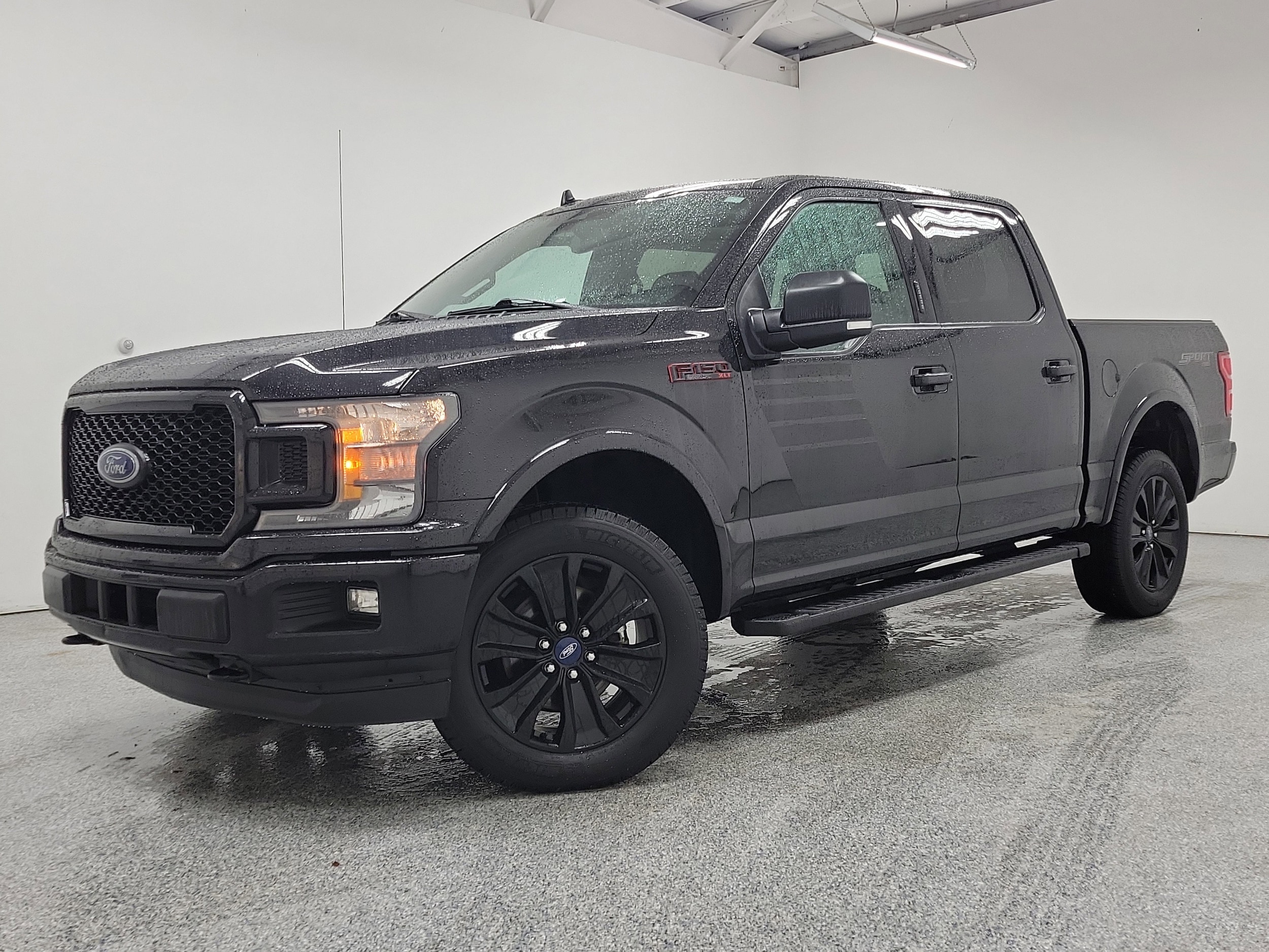 2020 Ford F-150 XLT's photo