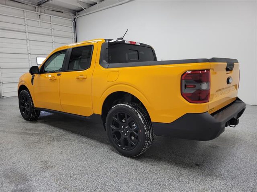 New 2026 Ford Maverick Lariat TRUCK