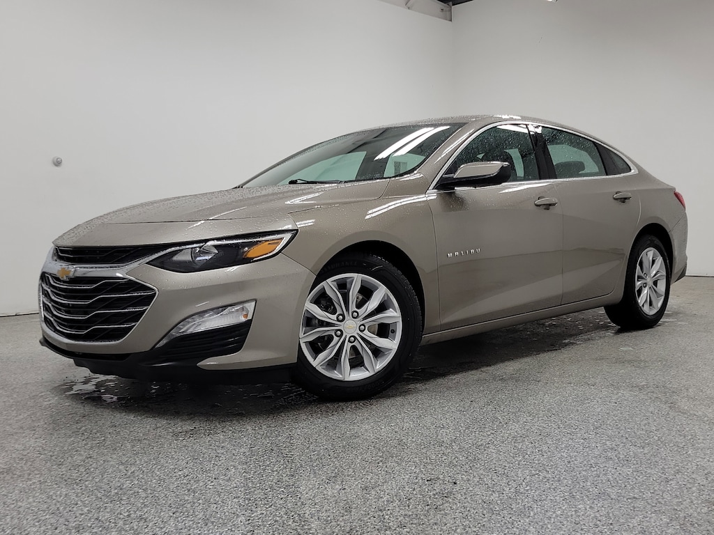 Used 2024 Chevrolet Malibu LT Car