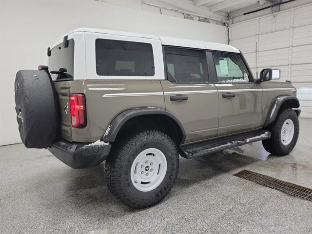 New 2026 Ford Bronco Heritage Edition SUV