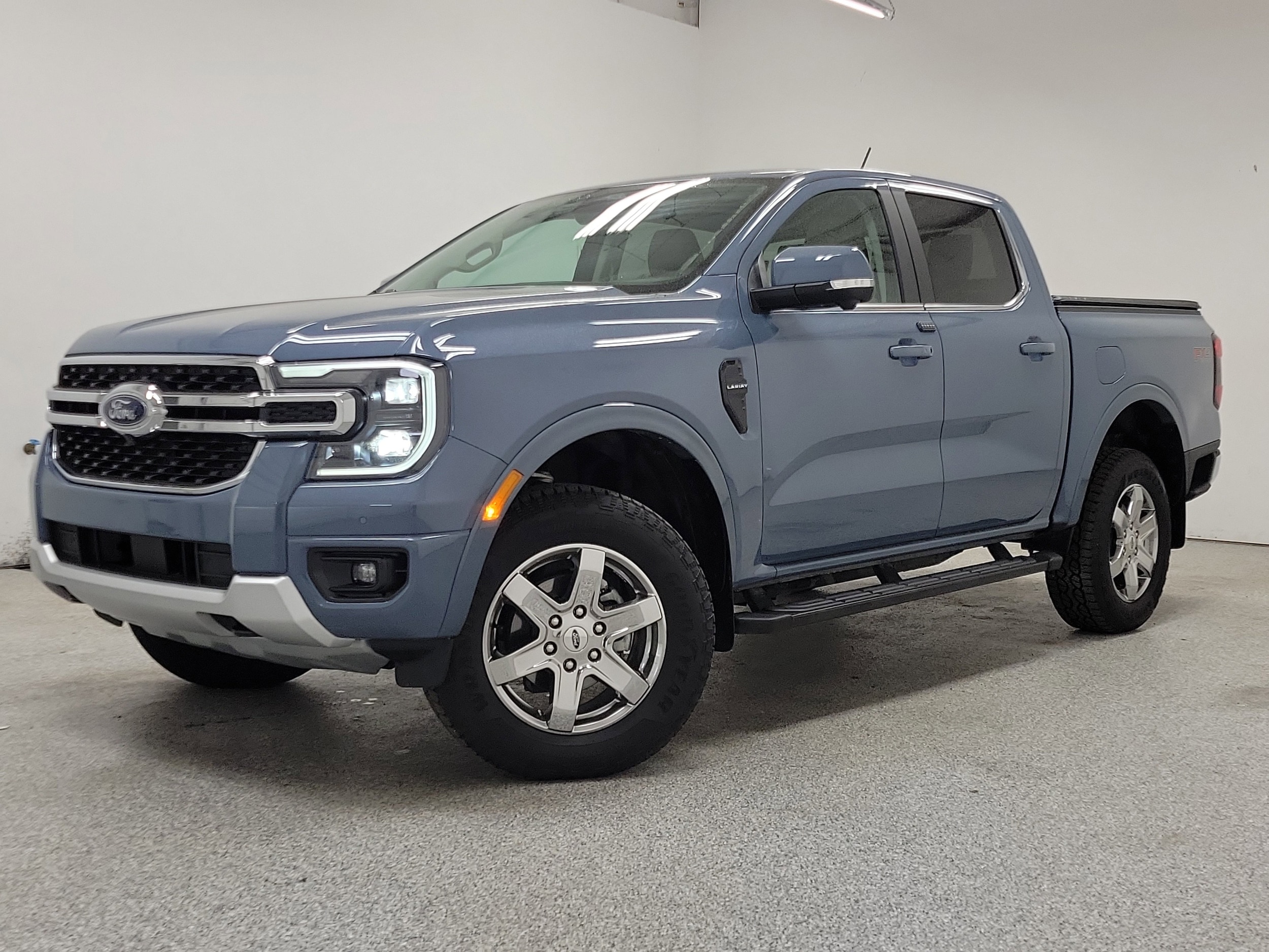 2025 Ford Ranger Lariat 4x4 SuperCrew 5' Box's photo