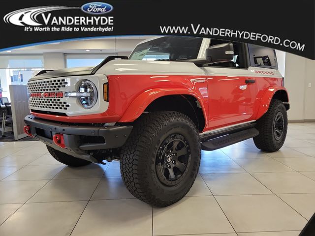 2025 Ford Bronco 2-Door Stroppe's photo