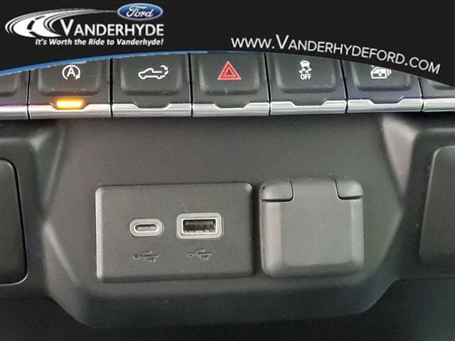 2020 Chevrolet Silverado 1500 LT - Photo 30
