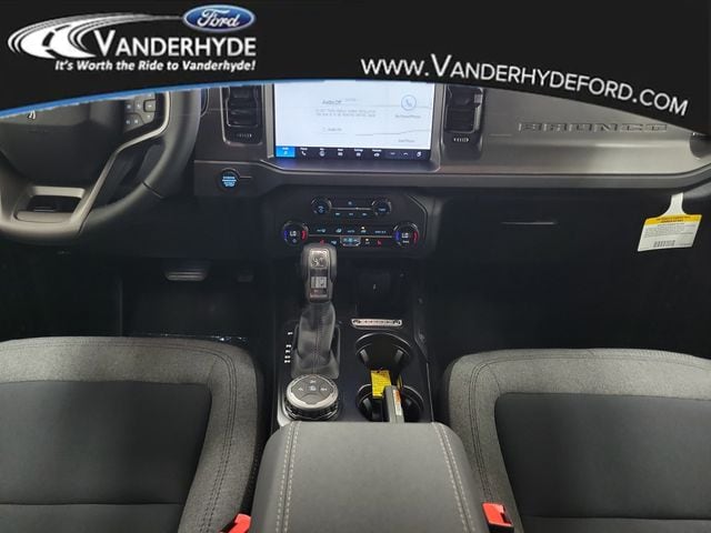 2025 Ford Bronco 4-Door Big Bend - Photo 12