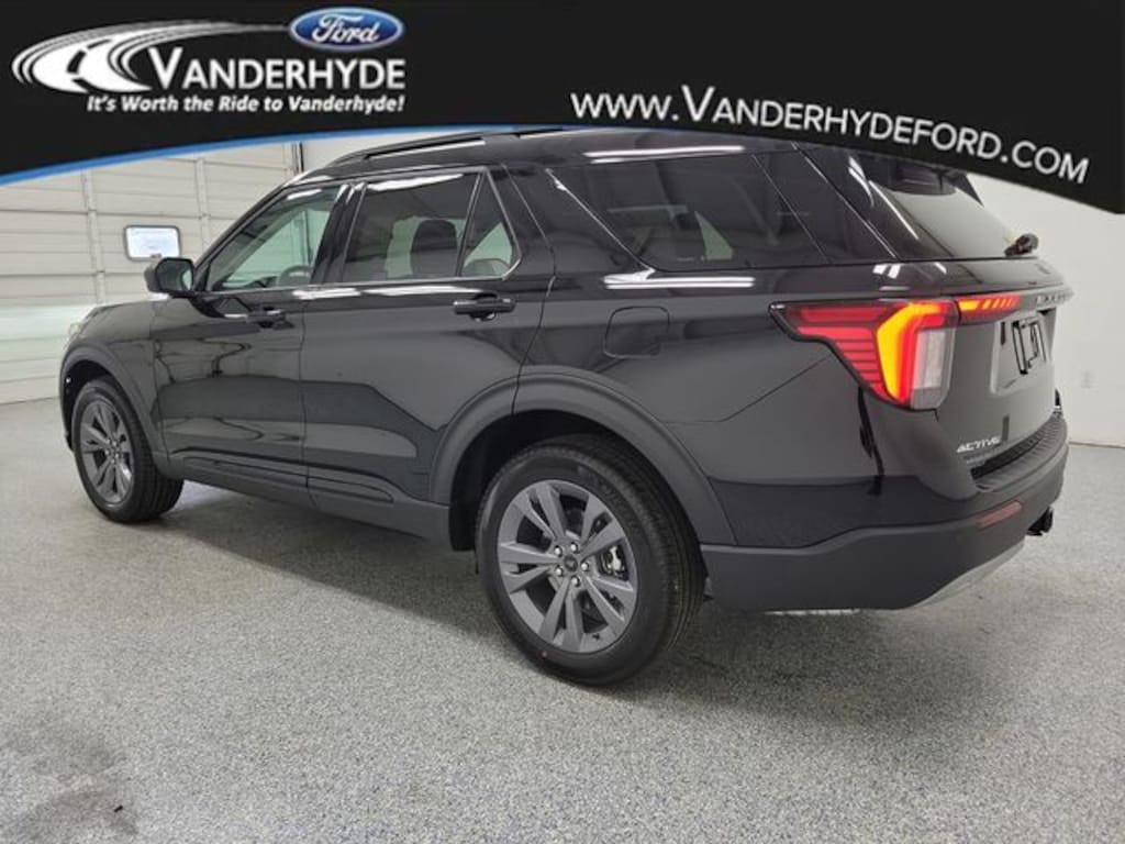 New 2026 Ford Explorer Active SUV