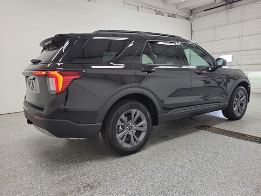 New 2027 Ford Explorer Active SUV