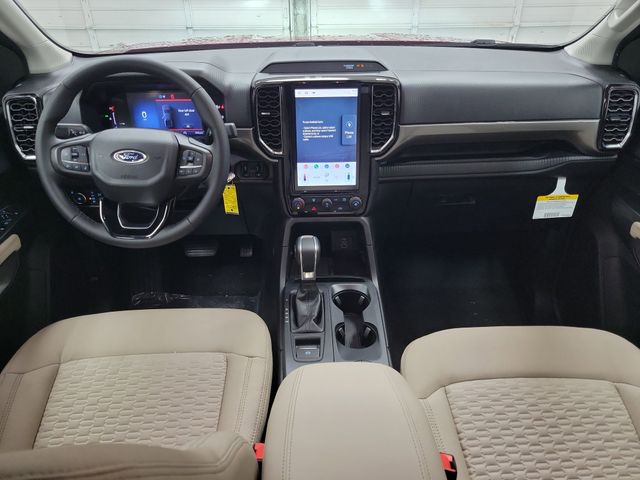 2025 Ford Ranger XLT - Photo 13