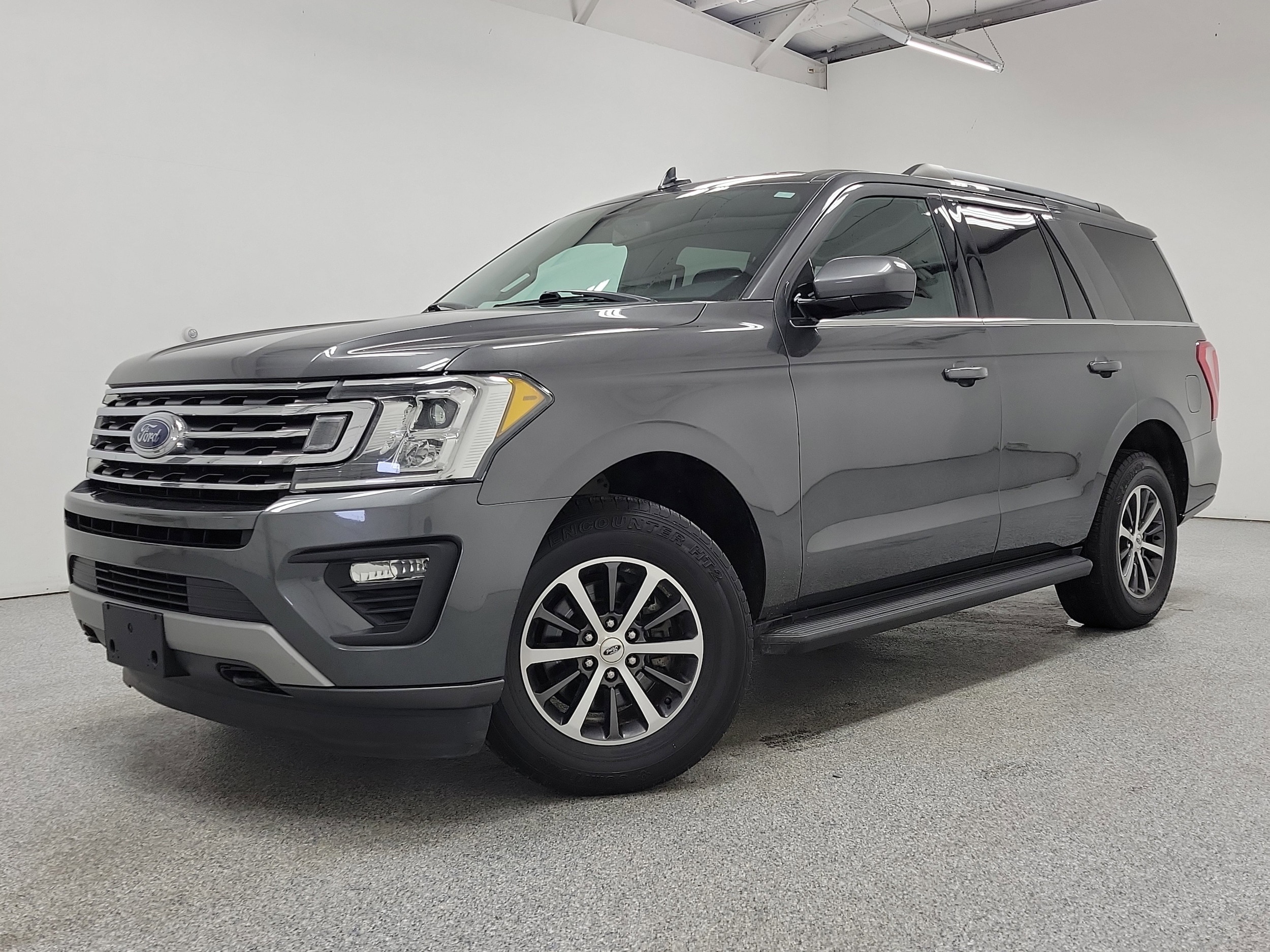 2020 Ford Expedition XLT's photo