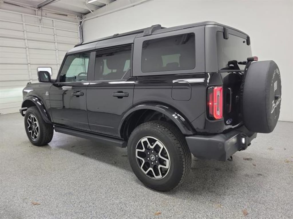 Used 2022 Ford Bronco Outer Banks SUV