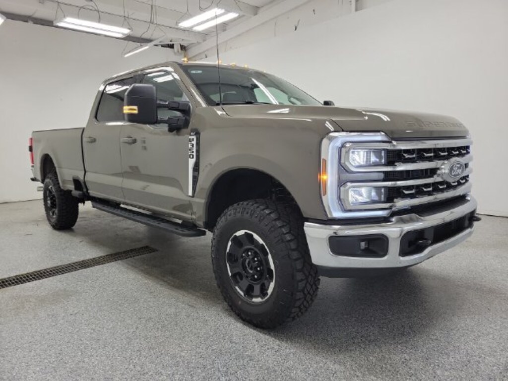 New 2027 Ford F-350SD XLT Truck