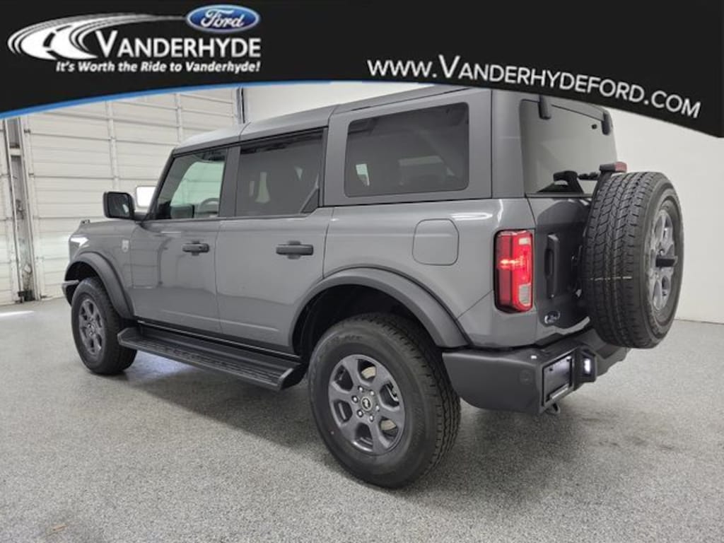 New 2025 Ford Bronco Big Bend SUV