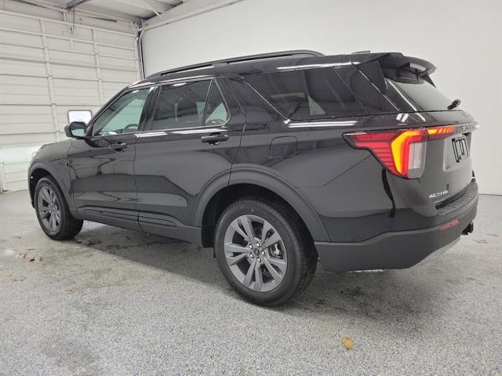 New 2026 Ford Explorer Active SUV