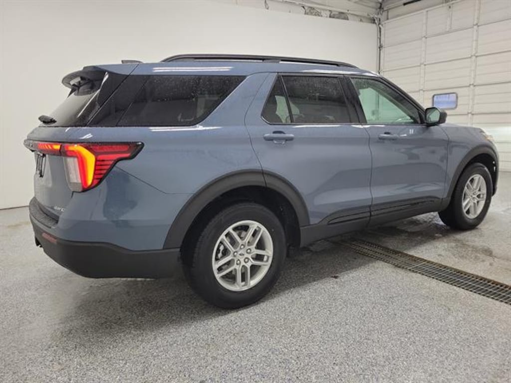 New 2026 Ford Explorer Active SUV