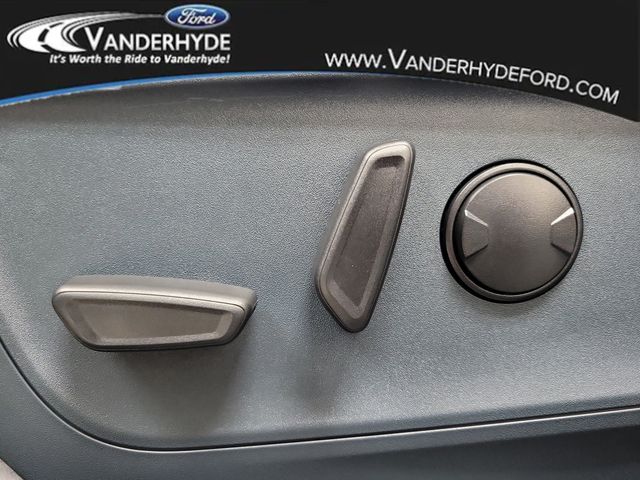 2025 Ford Maverick Lariat - Photo 18