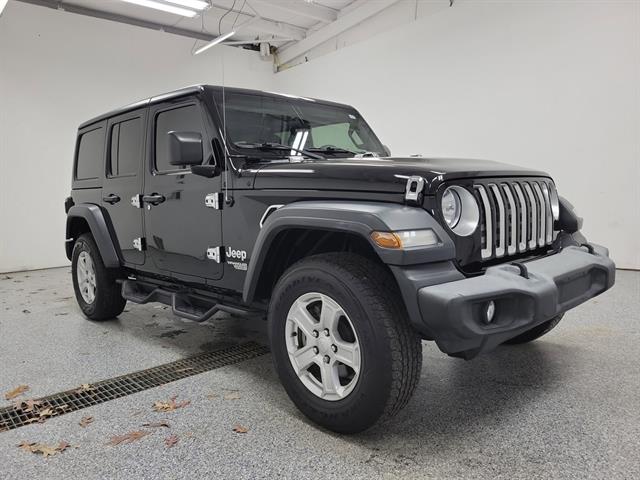 2019 Jeep Wrangler Unlimited Sport S photo 2