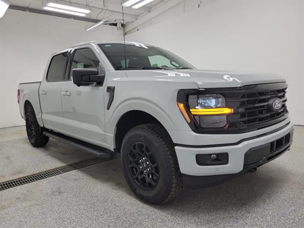 New 2026 Ford F-150 XLT Truck SuperCrew Cab