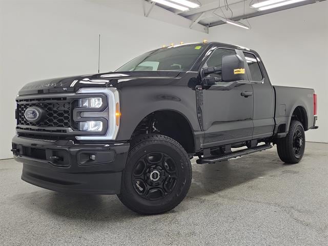 2026 Ford F-250 XL 4x4 SuperCab 8' Box's photo