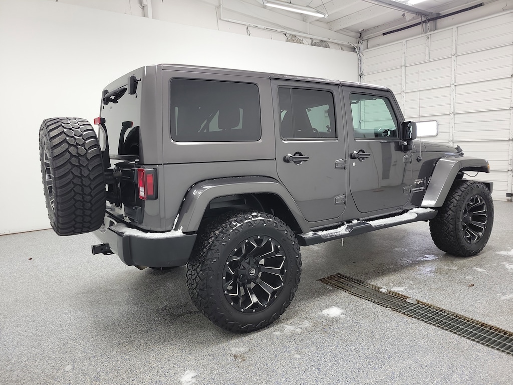 Used 2018 Jeep Wrangler JK Unlimited Sahara