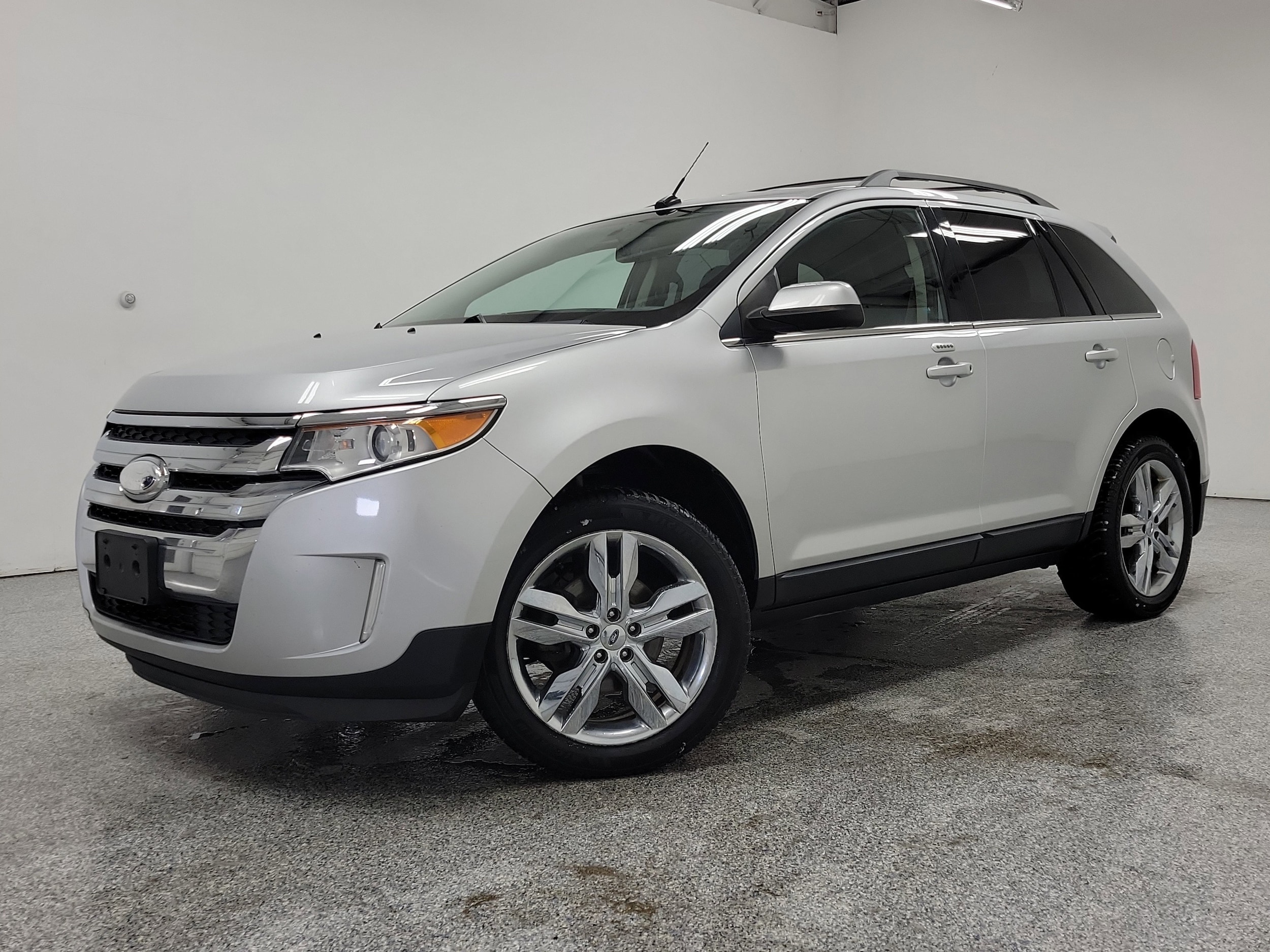 2013 Ford Edge Limited's photo