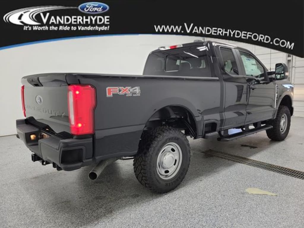 New 2026 Ford Super Duty F-350 SRW XL Truck