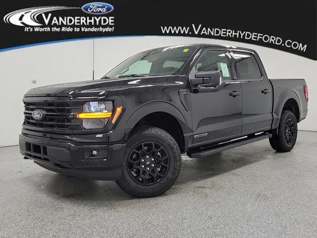 2025 Ford F-150 XLT's photo