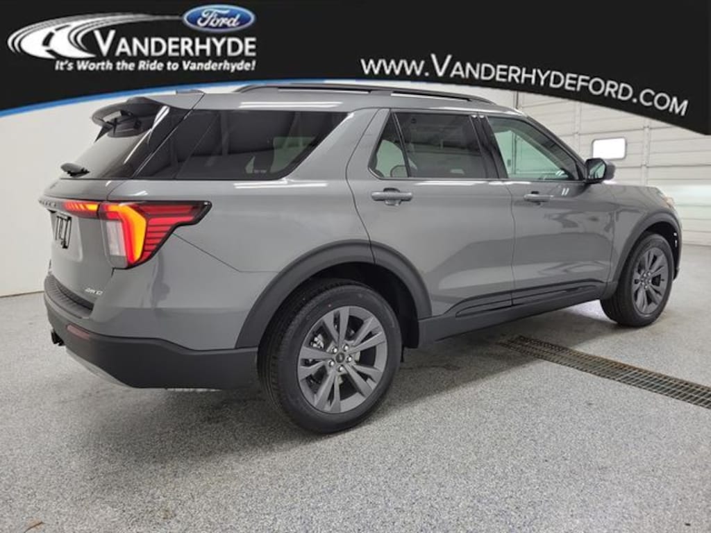 New 2026 Ford Explorer Active SUV