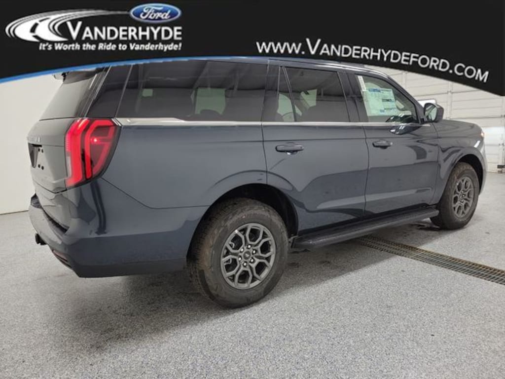 New 2025 Ford Expedition Active SUV