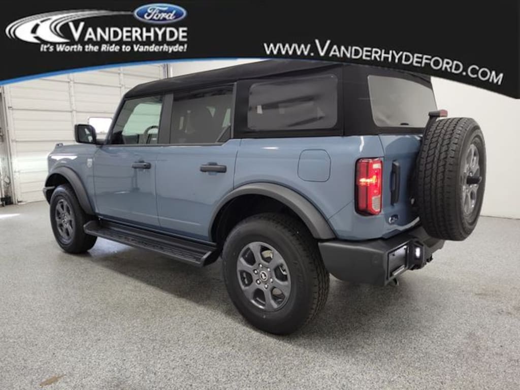 New 2025 Ford Bronco Big Bend SUV