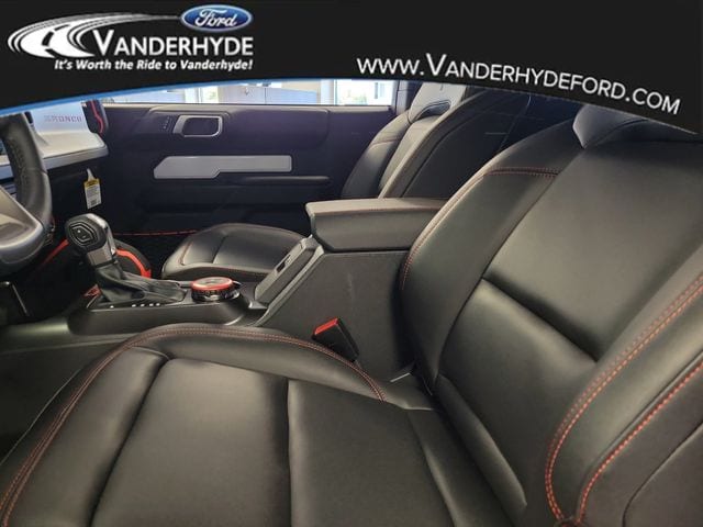 2025 Ford Bronco 2-Door Stroppe - Photo 17