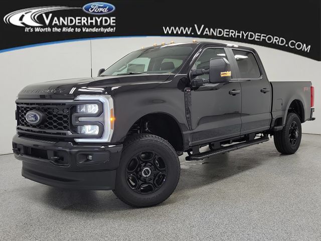 2026 Ford F-250 Super Duty XL's photo