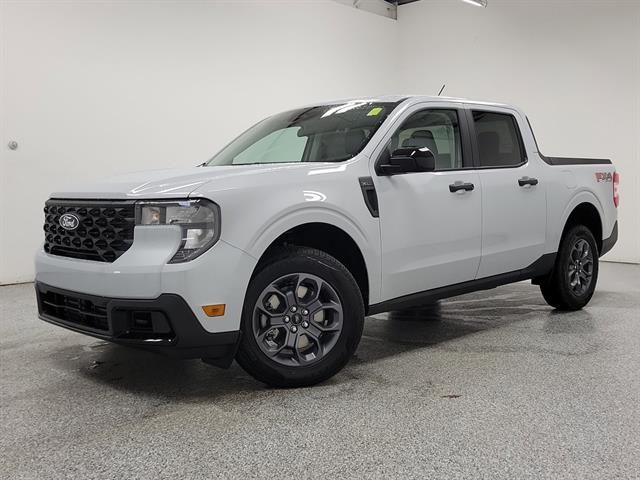 2025 Ford Maverick XLT's photo