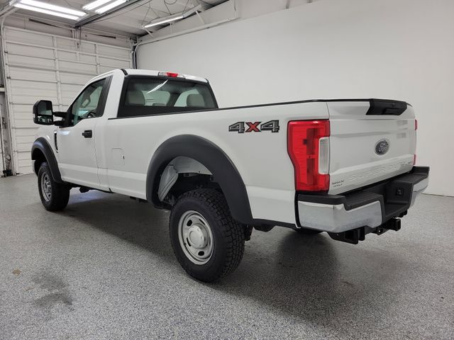 2019 Ford F-350 photo 4