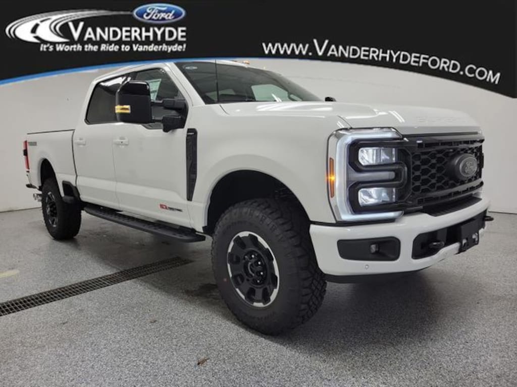 New 2026 Ford Super Duty F-250 SRW Lariat Truck