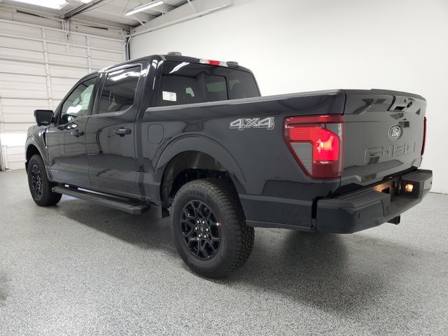 2025 Ford F-150 XLT photo 4