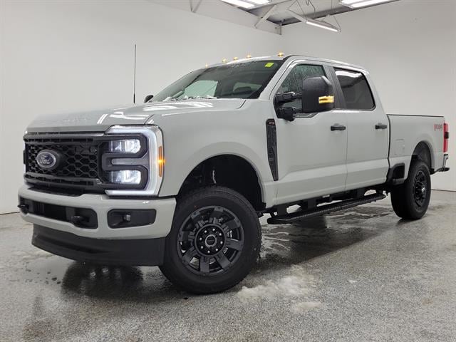 2026 Ford F-250 XL 4x4 Crew Cab 6-3/4' Box's photo