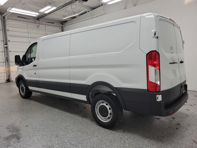 2026 Ford Transit Cargo Van photo 4
